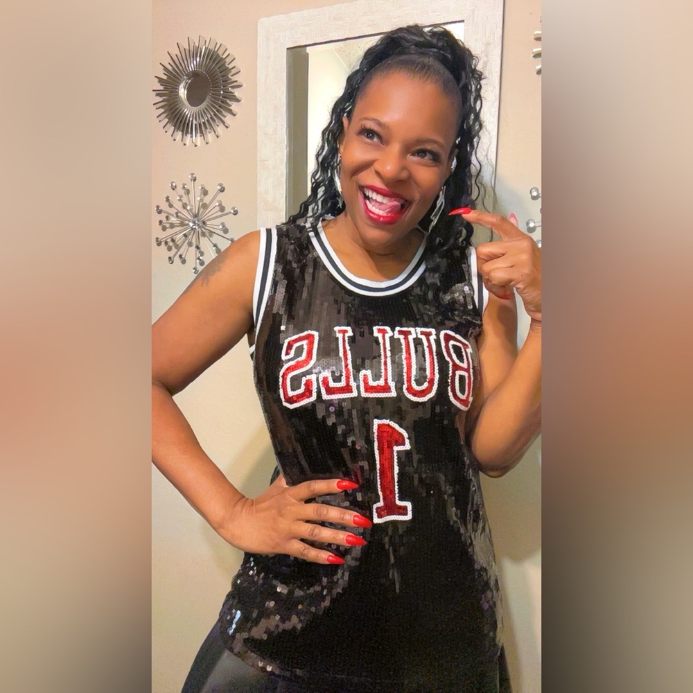Sale‼️Chicago Bulls Sequin Black jersey - Picture 9 of 15